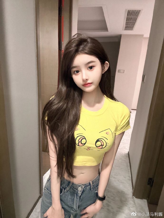 我的天才女友 封面